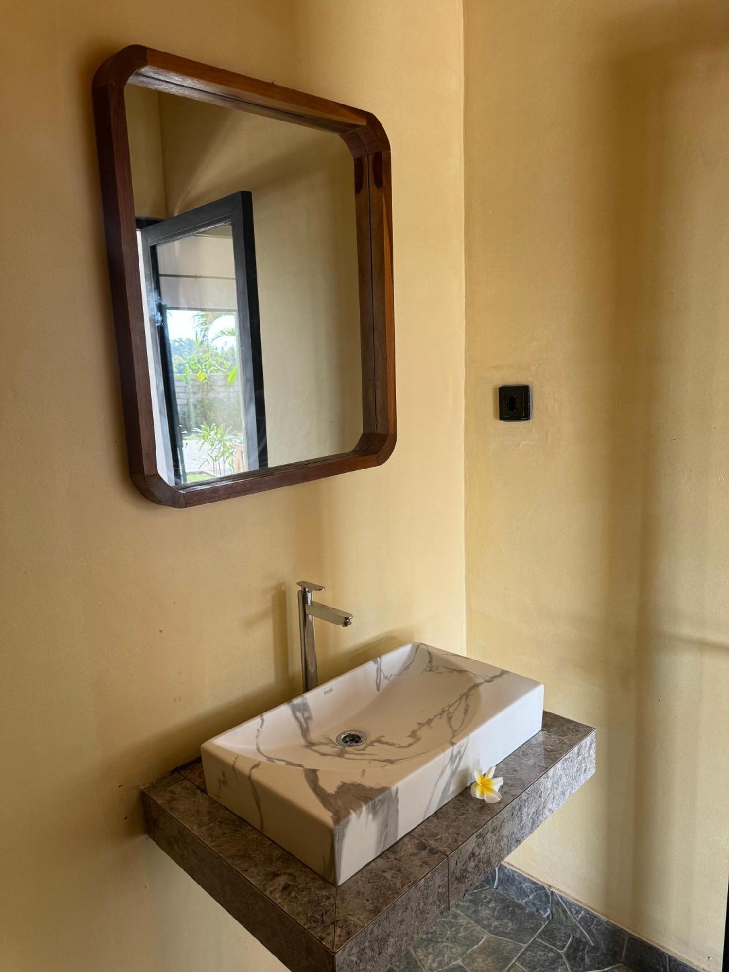 Delmora Home Balangan Pecatu  ภายนอก รูปภาพ