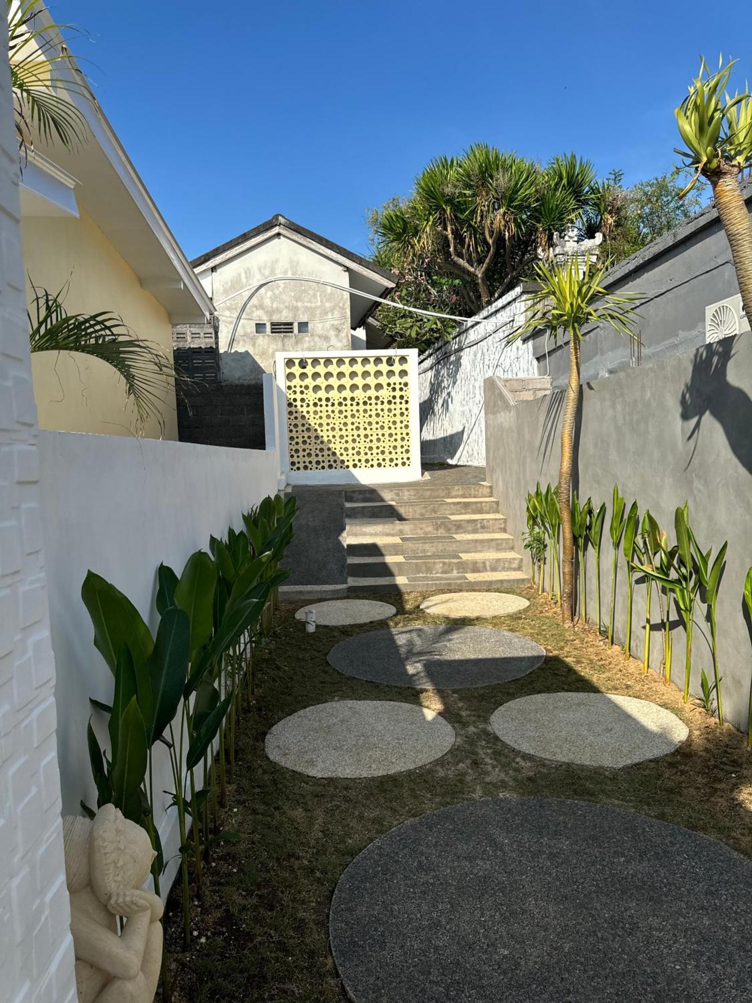 Delmora Home Balangan Pecatu  ภายนอก รูปภาพ