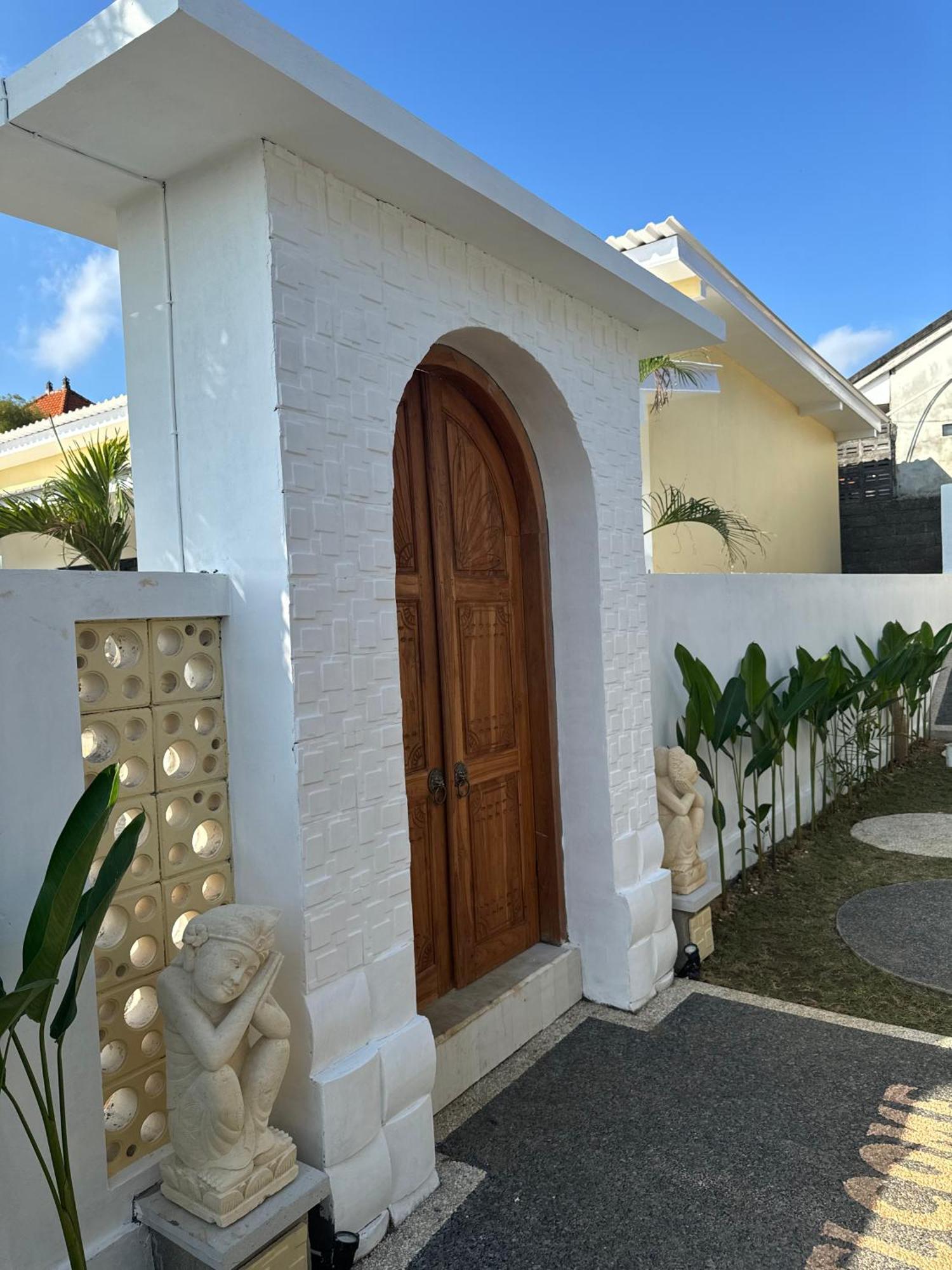 Delmora Home Balangan Pecatu  ภายนอก รูปภาพ